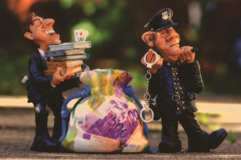 taxes-3856805_1280